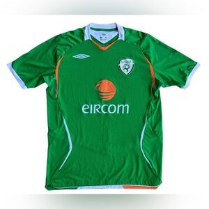UMBRO 2007-2010 Ireland FAI Jersey M Shirt Home Green Euro Sporty Eircom Soccer